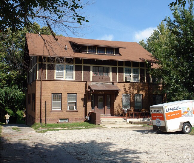 Building Photo - 3103 Grand Ave