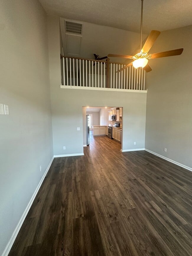 Building Photo - Beautiful 2 Bed 2.5 Bath Townhome *ZONED FOR BLACKMANS SCHOOLS*