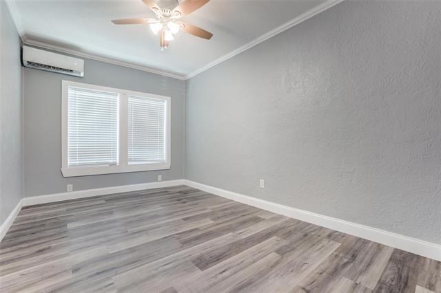 Building Photo - 320 W Canty St