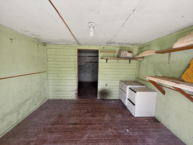 Building Photo - 216 Rollins St