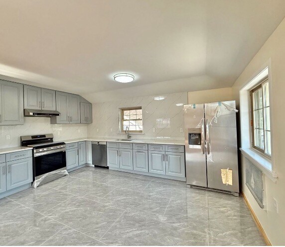 Primary Photo - 1604 Robertson Pl