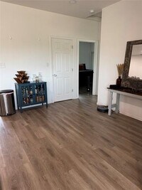 Building Photo - 211 West St