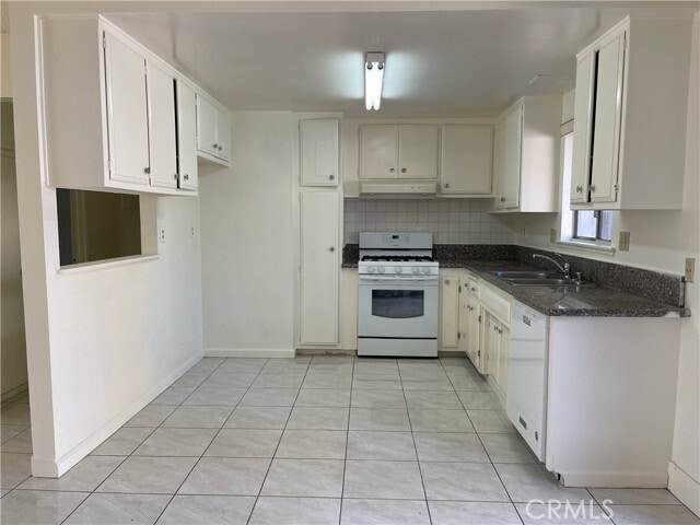 Building Photo - 12121 Adrian St