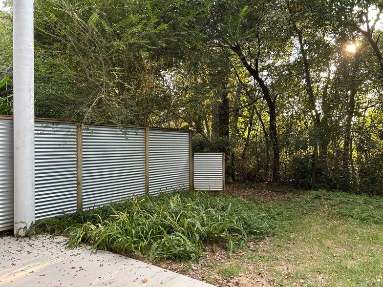 Backyard divider fencing - 1488 Mitchell Ave