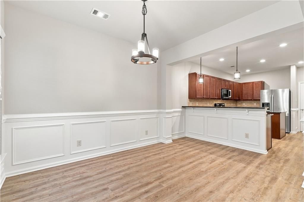 Building Photo - 1336 Brookmere Way