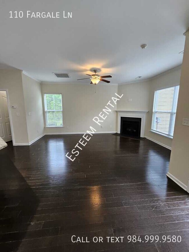 Building Photo - 110 Fargale Ln