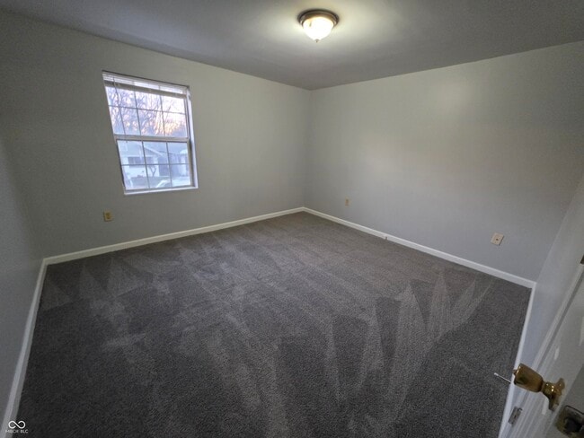 Building Photo - 1219 N Rural St