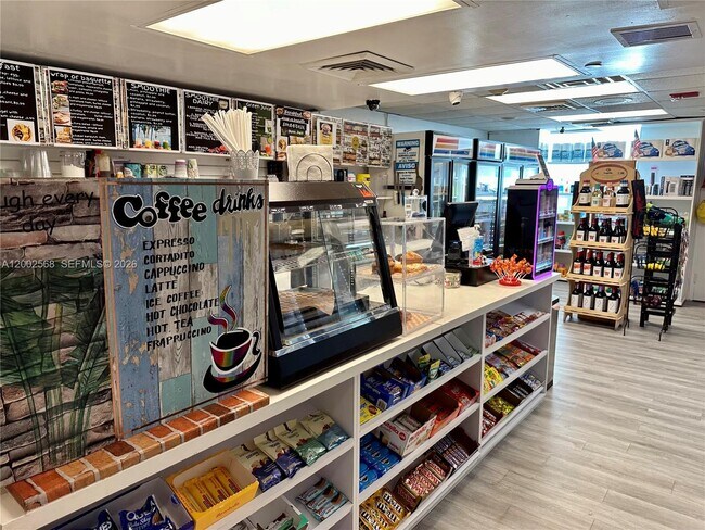 Building Photo - 650 West Ave