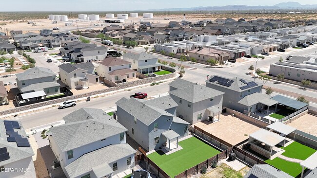 Building Photo - 12260 Desert Wolf Ave