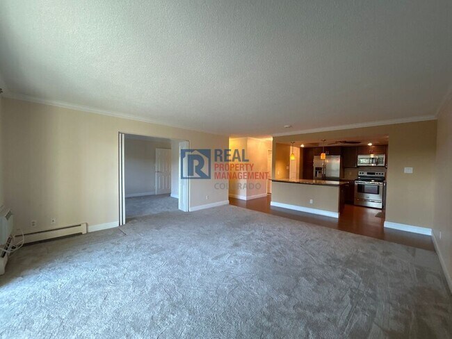 Building Photo - 13961 E Marina Dr