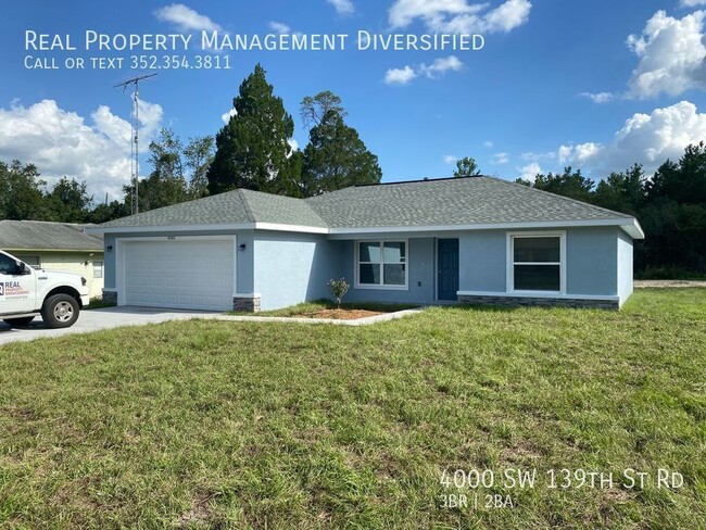 Building Photo - Desirable SW Ocala Neighborhood 3/2/2 **Wo...