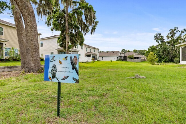 Building Photo - 1447 NW 136th Blvd