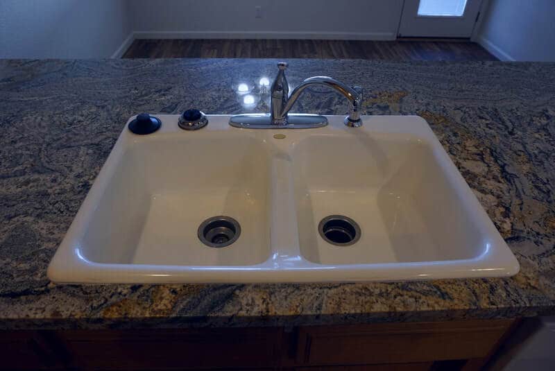 Building Photo - 1221 Skeeters Ln