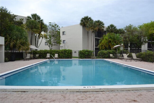 Building Photo - 8005 SW 107th Ave