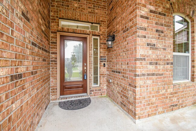 Building Photo - 27515 Huggins Crest Ct