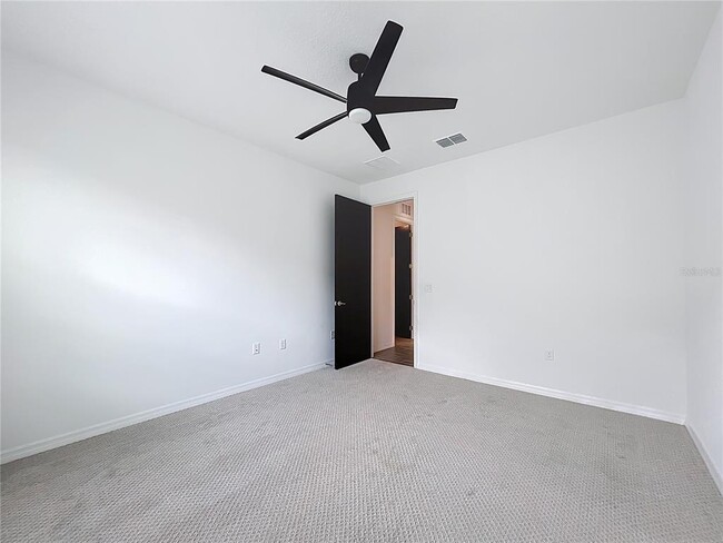 Building Photo - 7067 SW 60th Ln