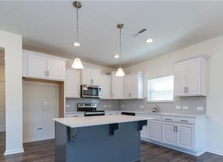 Building Photo - Upscale 2 story Home in Monroe 3-bed 2.5 bath