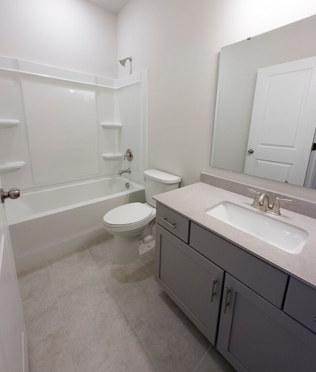 Building Photo - 15013 Camus Ct