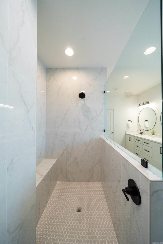 Building Photo - 15112 Matterhorn Lp