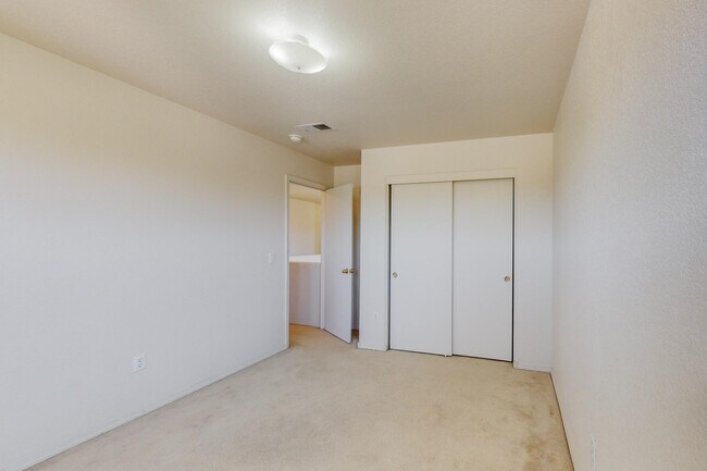 Building Photo - 6568 Los Pueblos Pl NW