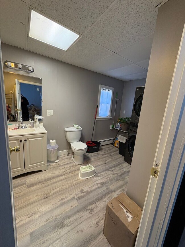 Building Photo - 117-119 Portland St-119-1