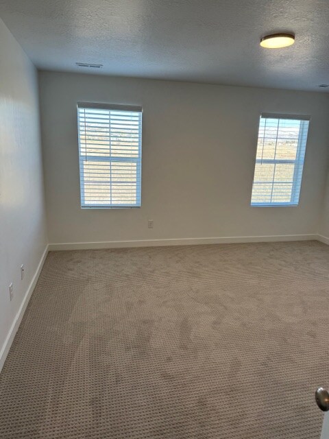 Building Photo - 2629 Barnwood Ln