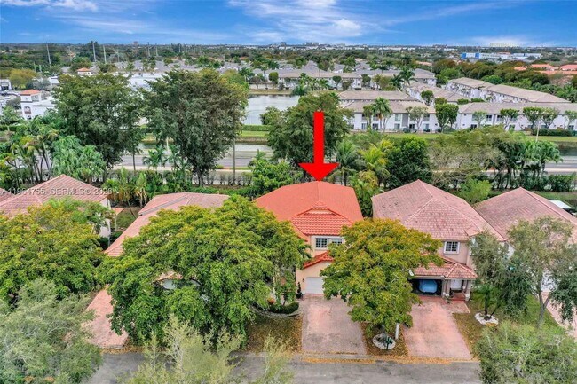 Building Photo - 10880 NW 58th Terrace