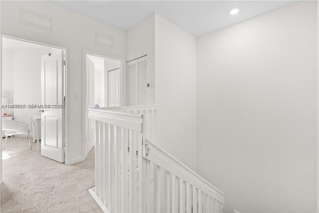 Building Photo - 25449 SW 108th Ct