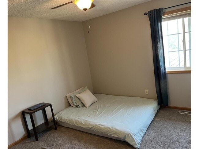 Building Photo - 1585 Serenity Ln