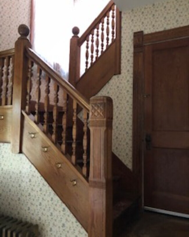 87-cayuga-st-87-cayuga-st-seneca-falls-ny-13148-apartment-finder