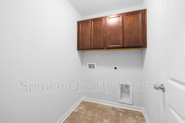 Building Photo - 5269 Calhoun Pl