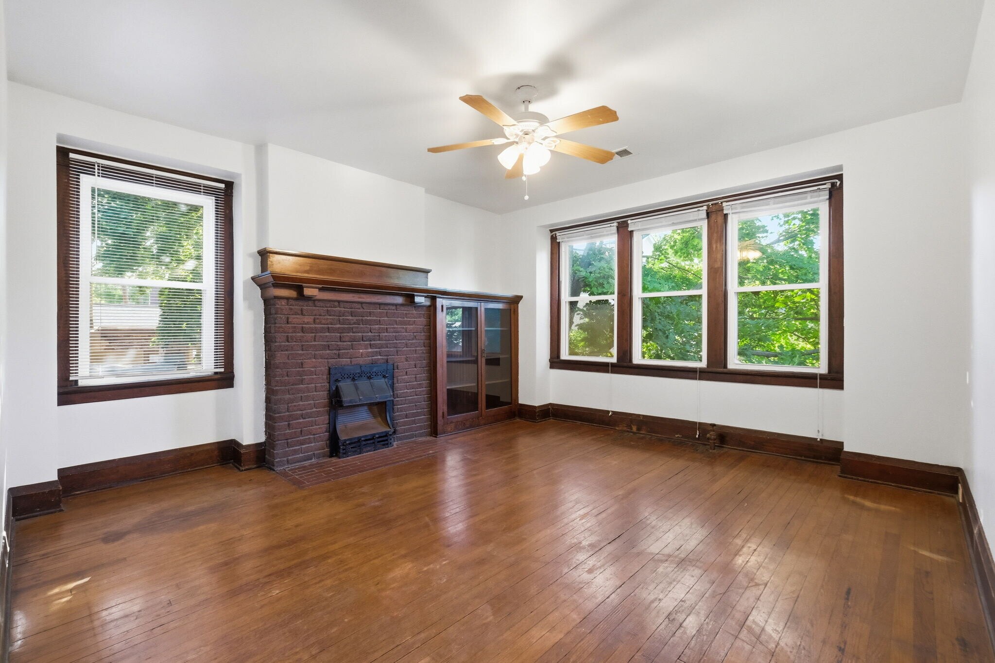 Building Photo - 407 Biddle Ave