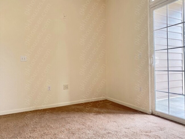 Building Photo - 2-Bed/2-Bath Condo/Pet Friendly/Voucher Accepted/Available Soon!