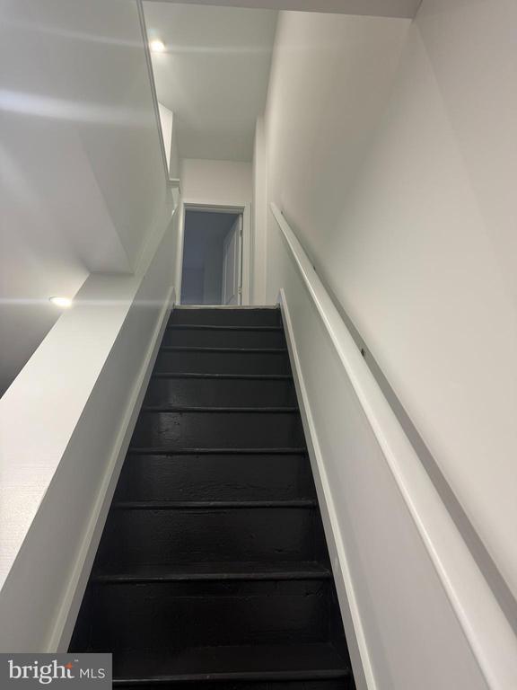 Building Photo - 2905 N Taylor St