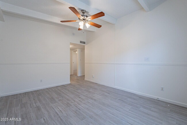Building Photo - 1331 E Pierson St