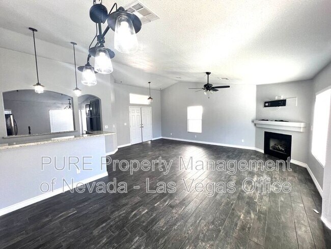 Building Photo - 1401 Healing Waters Ln