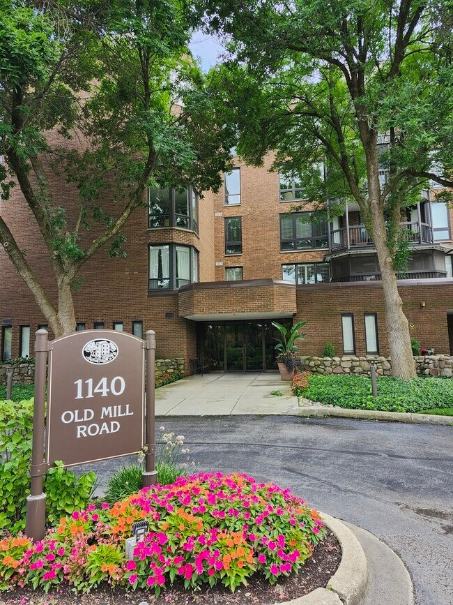 Primary Photo - 1140 Old Mill Rd