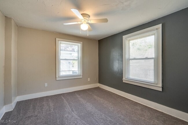 Building Photo - 920 Bloomfield Ave