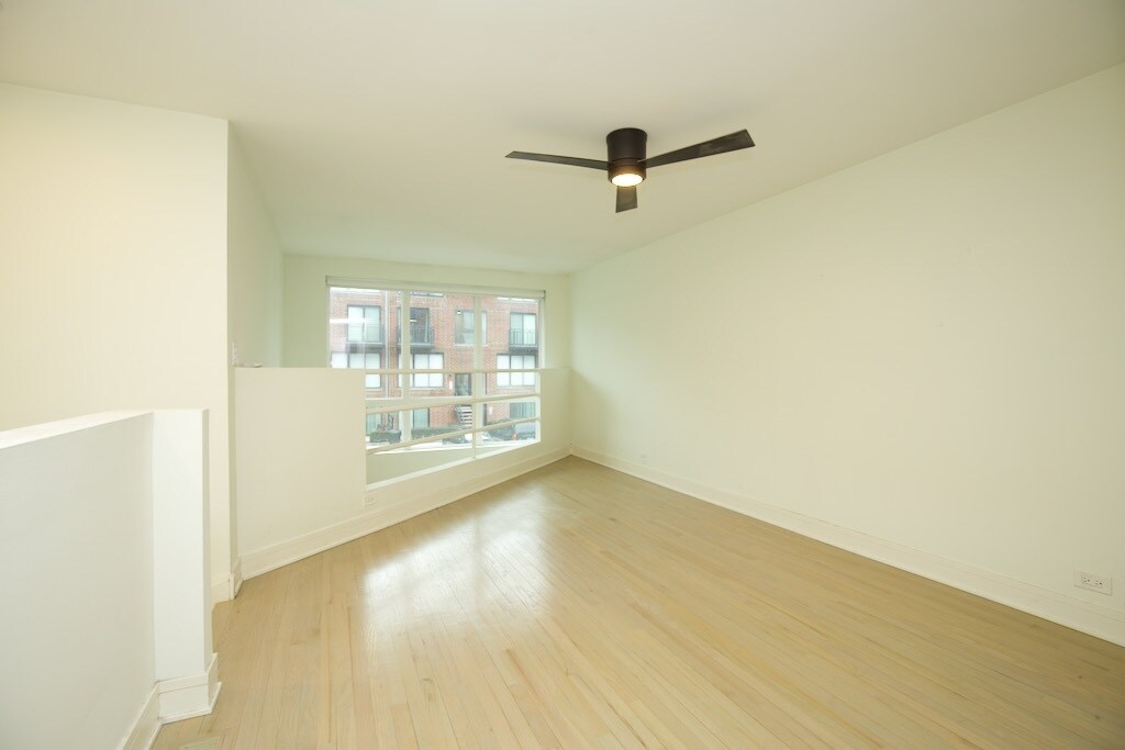 Building Photo - 843 W Grace St