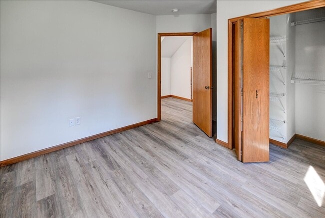 Building Photo - 309 Trail Side Dr