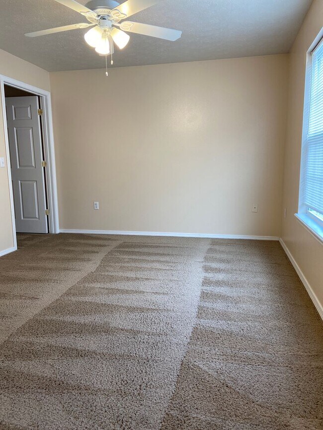 Building Photo - Condominium in Academy Commons