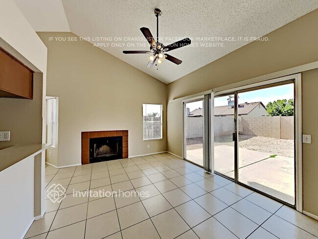 Building Photo - 8414 W Windrose Dr