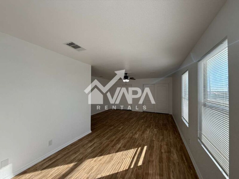 Building Photo - 9902 Hawksbill Peak