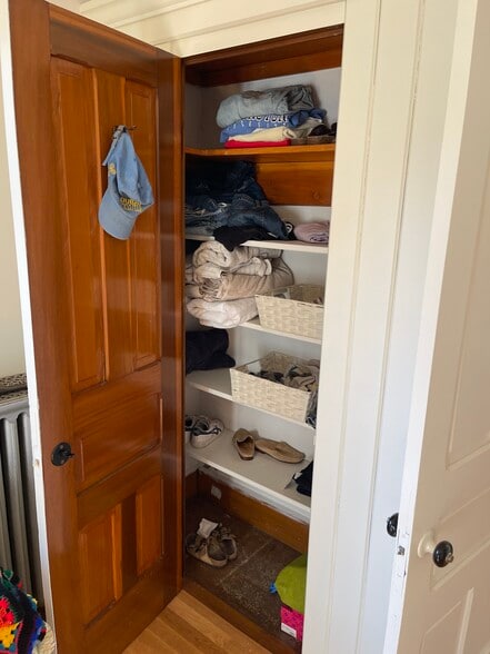 Large Closets - 256 Main St