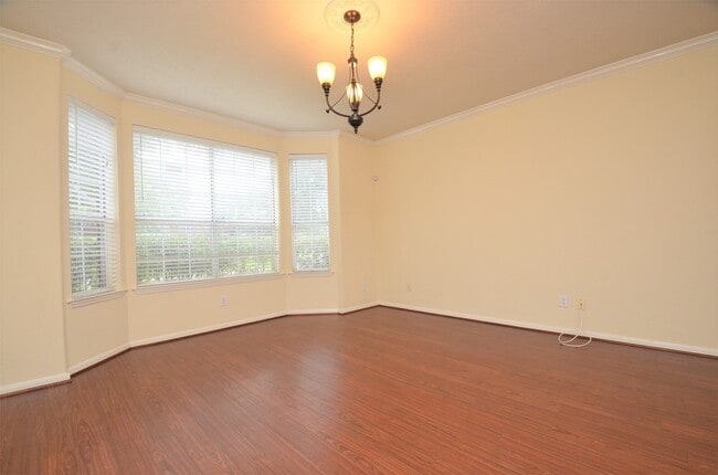 Building Photo - 1218 Irish Mist Ct