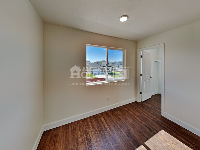 Building Photo - 2696 W 3290 S