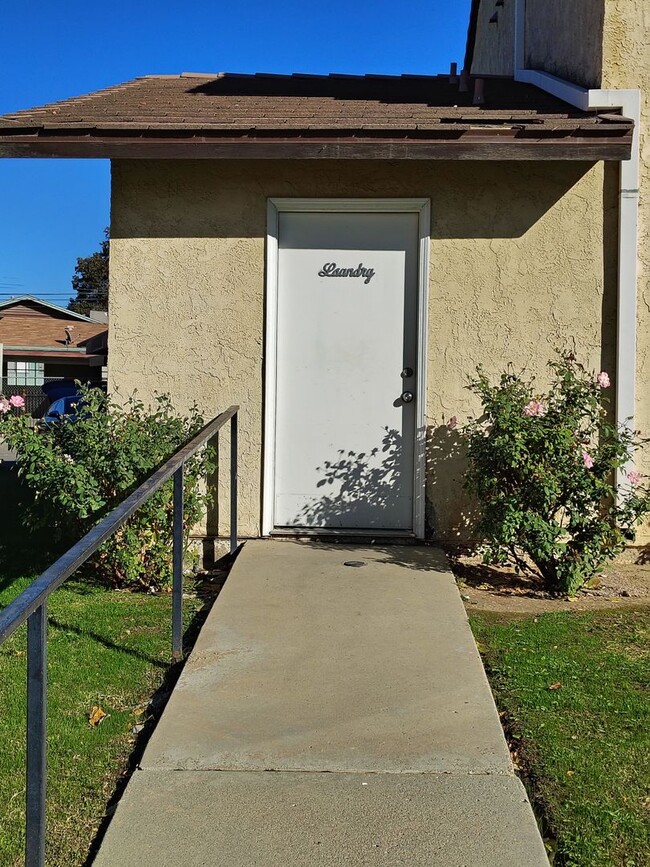 Interior Photo - College View Apartments