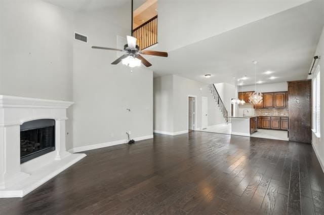 Building Photo - 405 Harcourt Ave
