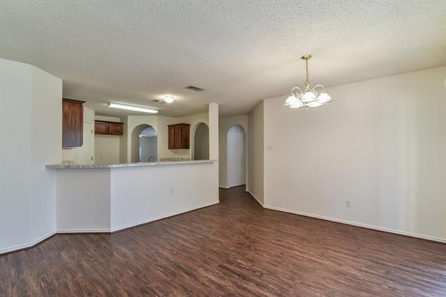 Building Photo - 307 Stell Ave