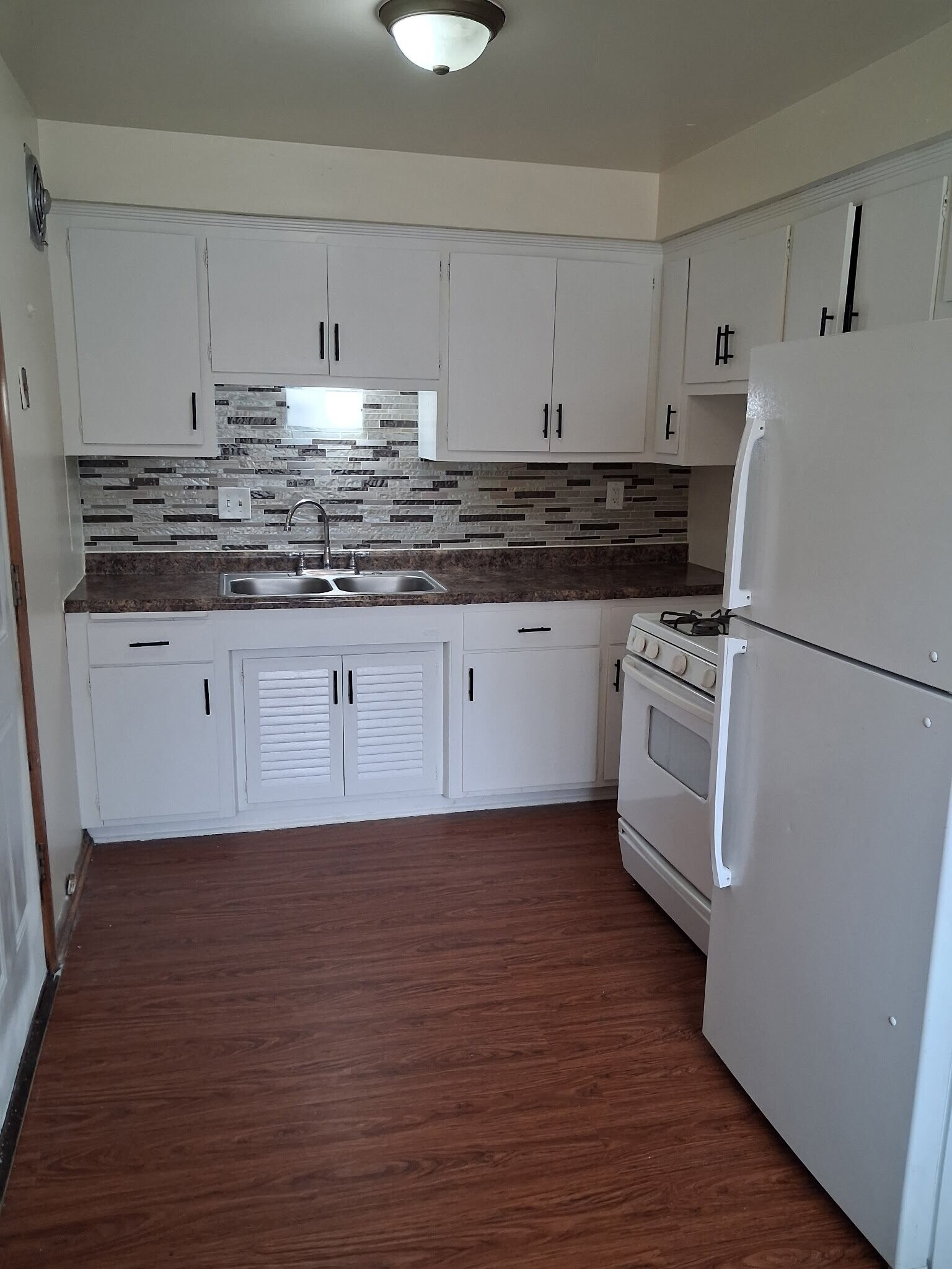 Building Photo - 4640 N 52nd St